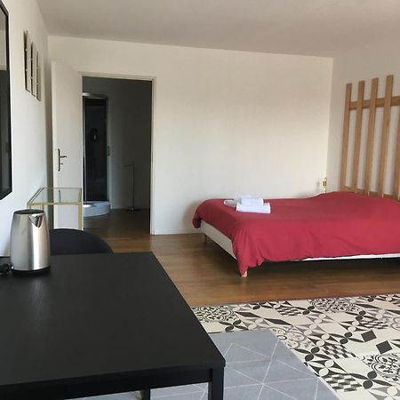 Hotel Restaurant - Le Vieux Pigeonnier Loubressac Εξωτερικό φωτογραφία
