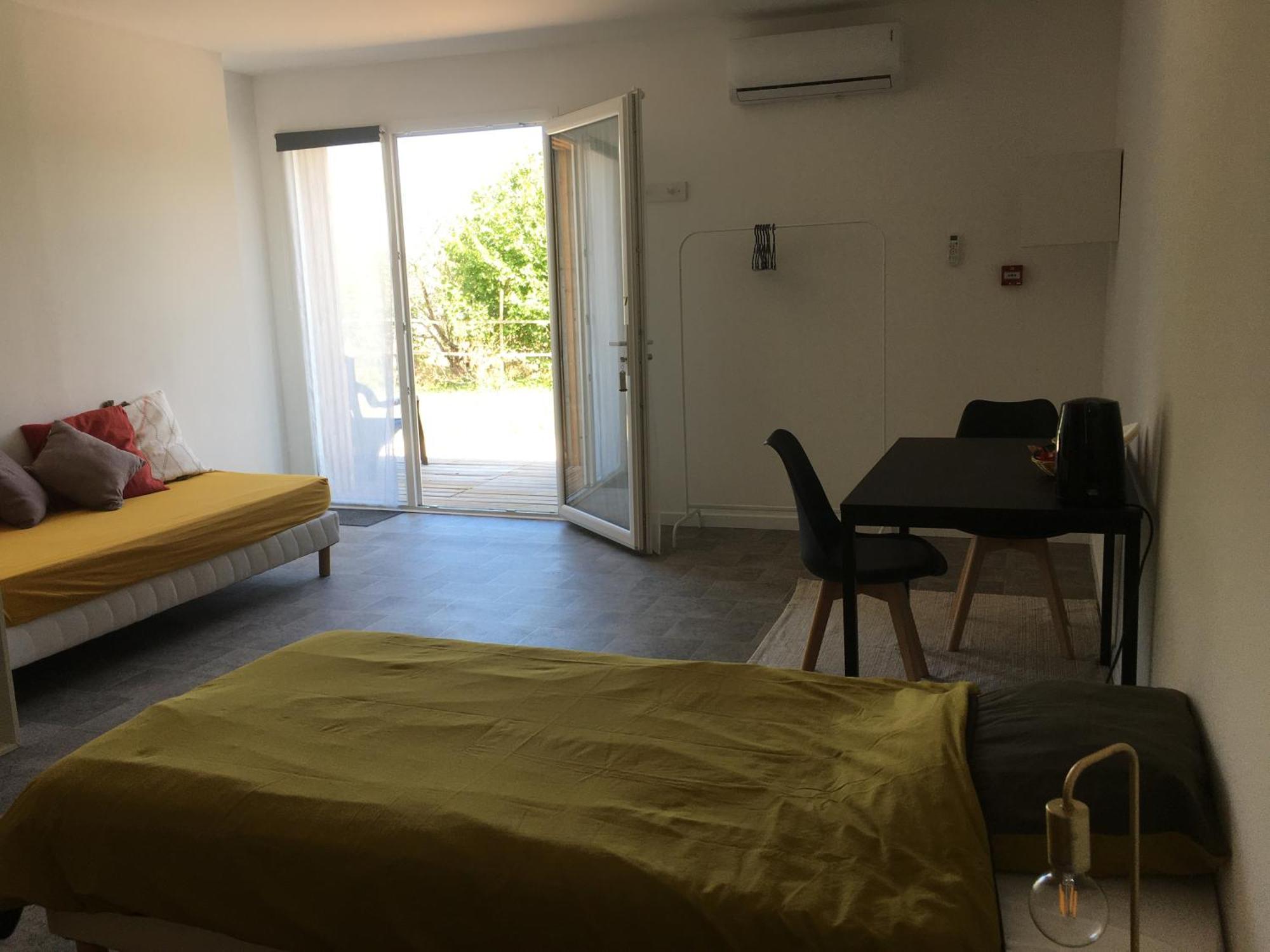 Hotel Restaurant - Le Vieux Pigeonnier Loubressac Εξωτερικό φωτογραφία